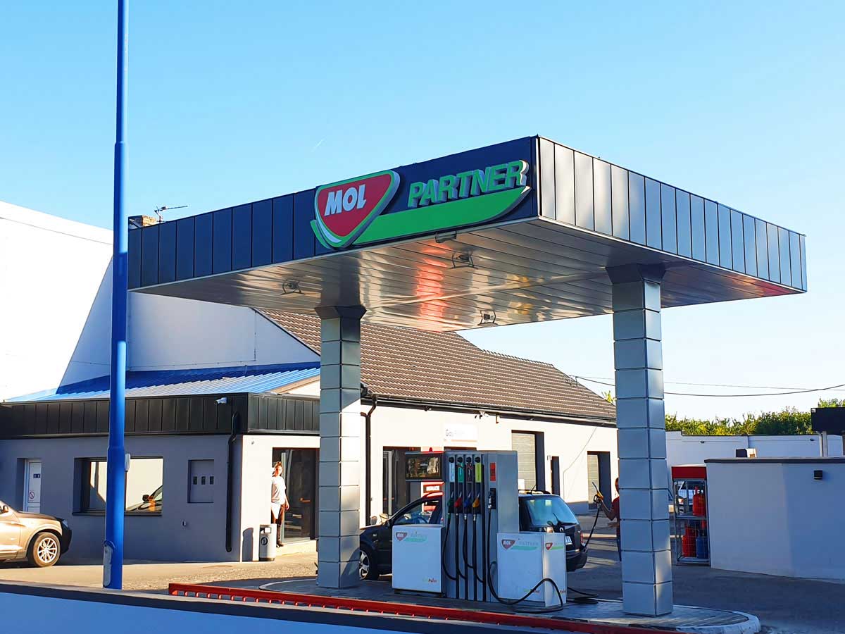 Oblaganje benzinske stanice